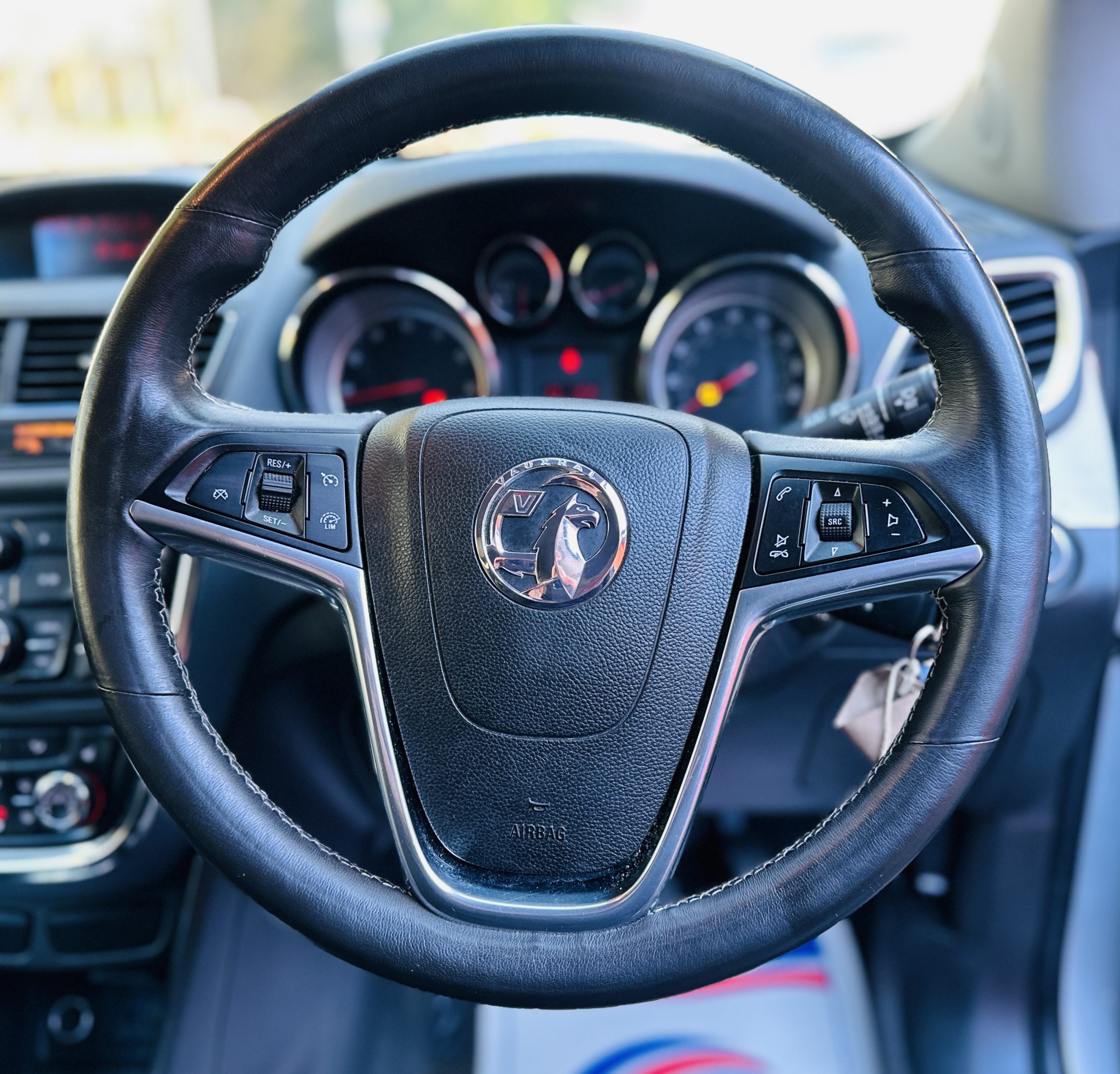 Vauxhall Mokka 1.4i Turbo SE SUV 5dr Petrol Auto 2WD Euro 6 (140 ps)