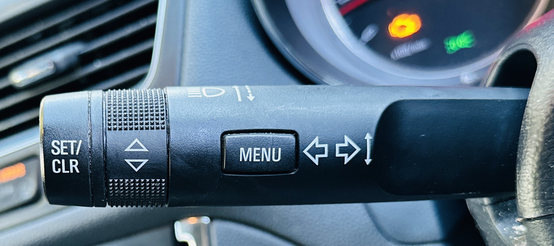 Vauxhall Mokka 1.4i Turbo SE SUV 5dr Petrol Auto 2WD Euro 6 (140 ps)