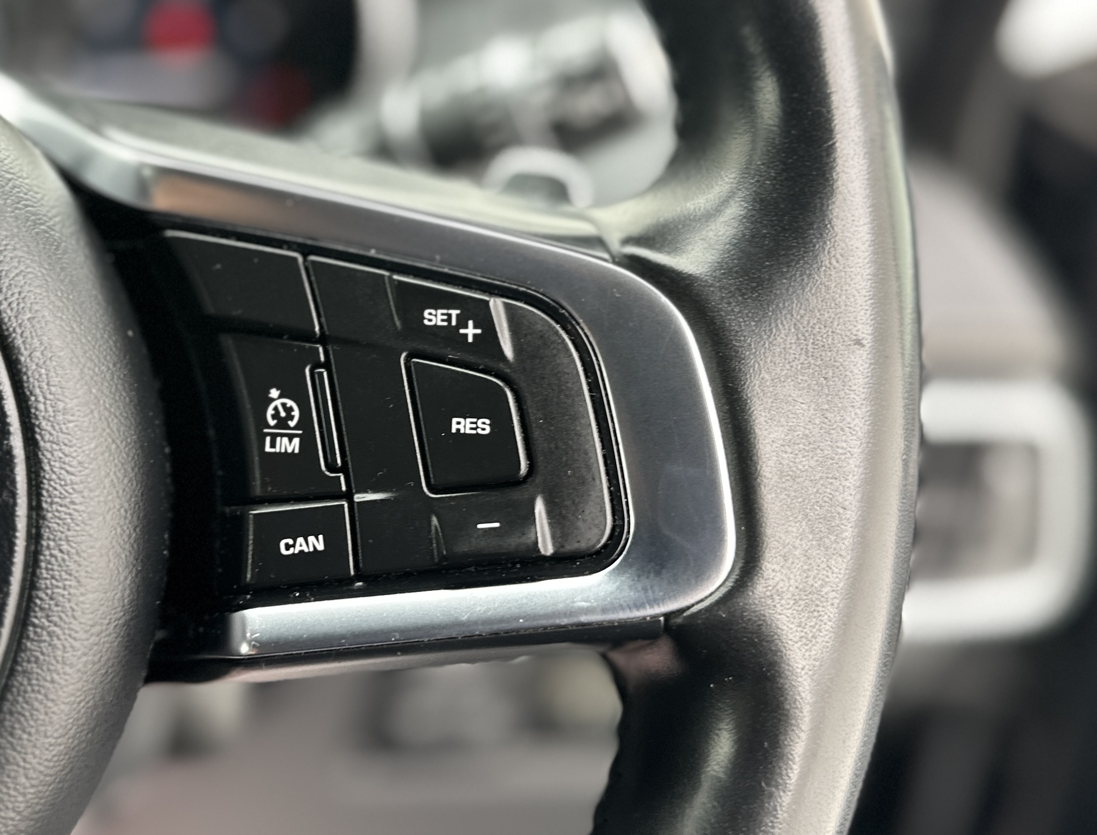 Jaguar F-PACE 2.0 D180 R-Sport SUV 5dr Diesel Auto AWD Euro 6 (s/s)