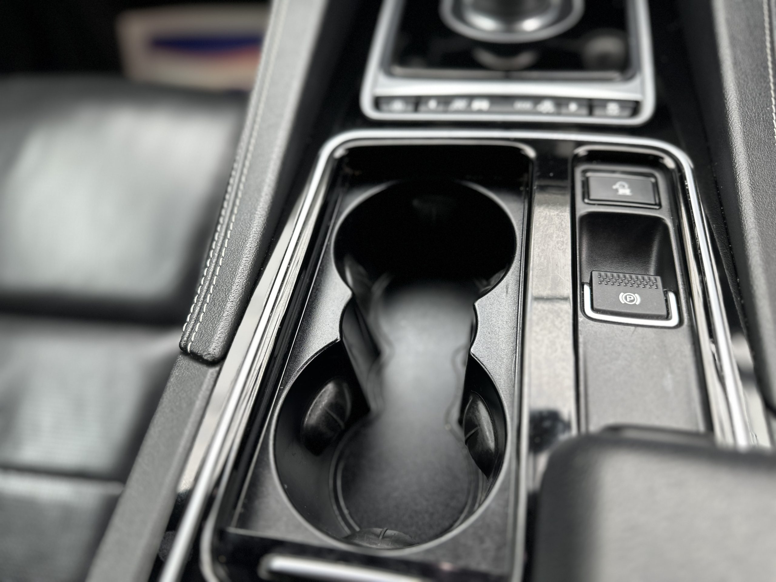 Jaguar F-PACE 2.0 D180 R-Sport SUV 5dr Diesel Auto AWD Euro 6 (s/s)