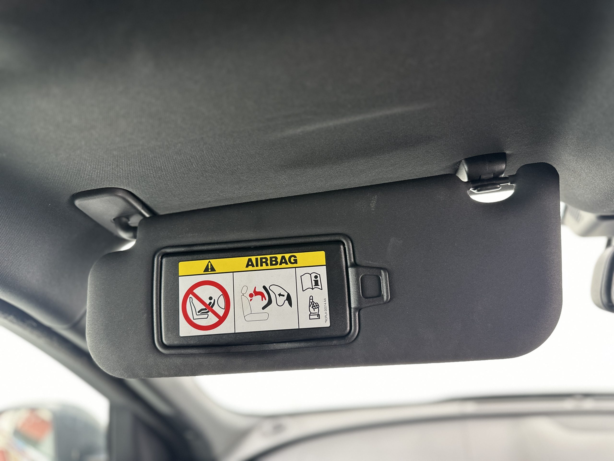 Jaguar F-PACE 2.0 D180 R-Sport SUV 5dr Diesel Auto AWD Euro 6 (s/s)