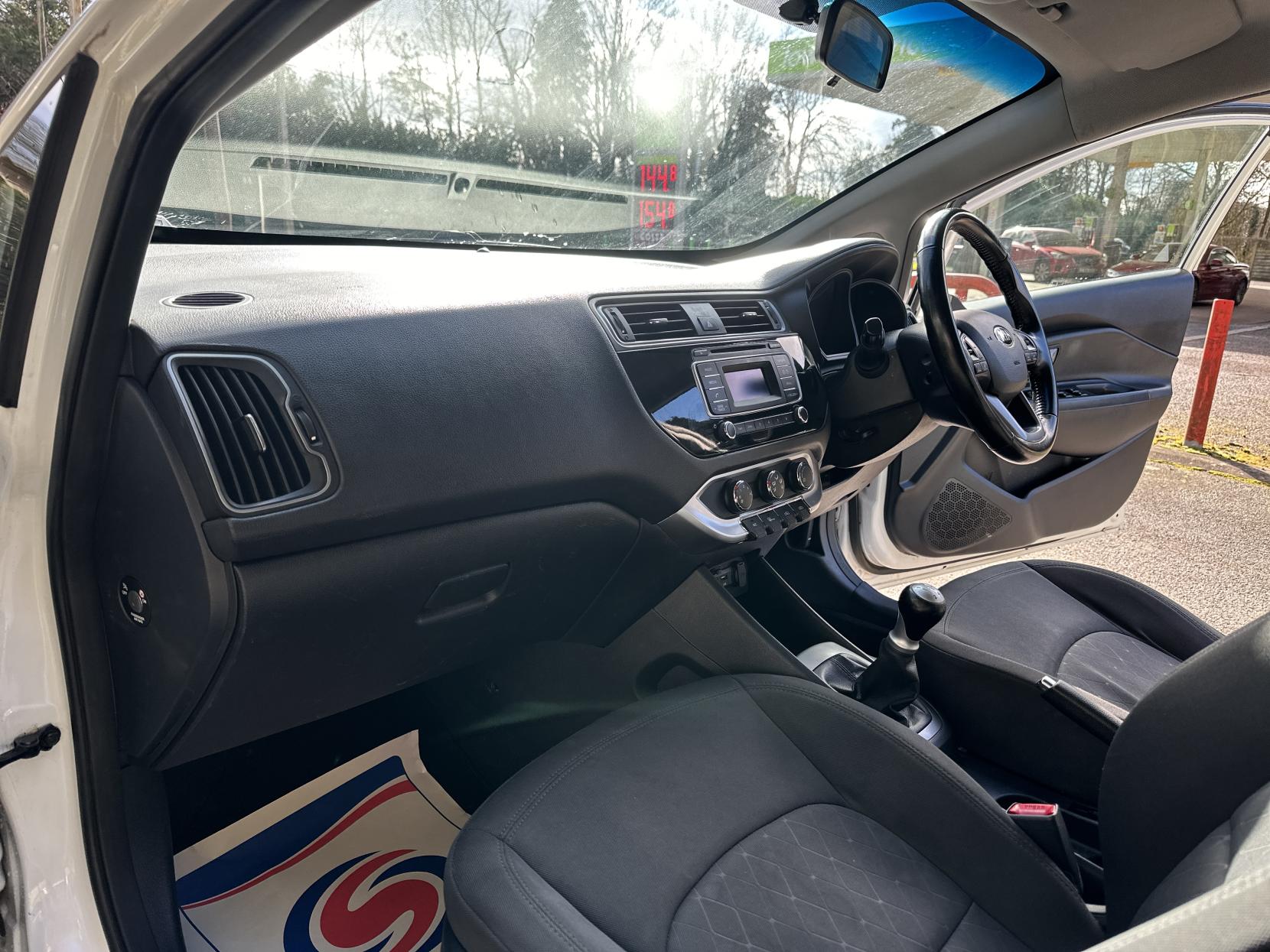 Kia Rio 1.25 SR7 Hatchback 5dr Petrol Manual Euro 6 (84 bhp)