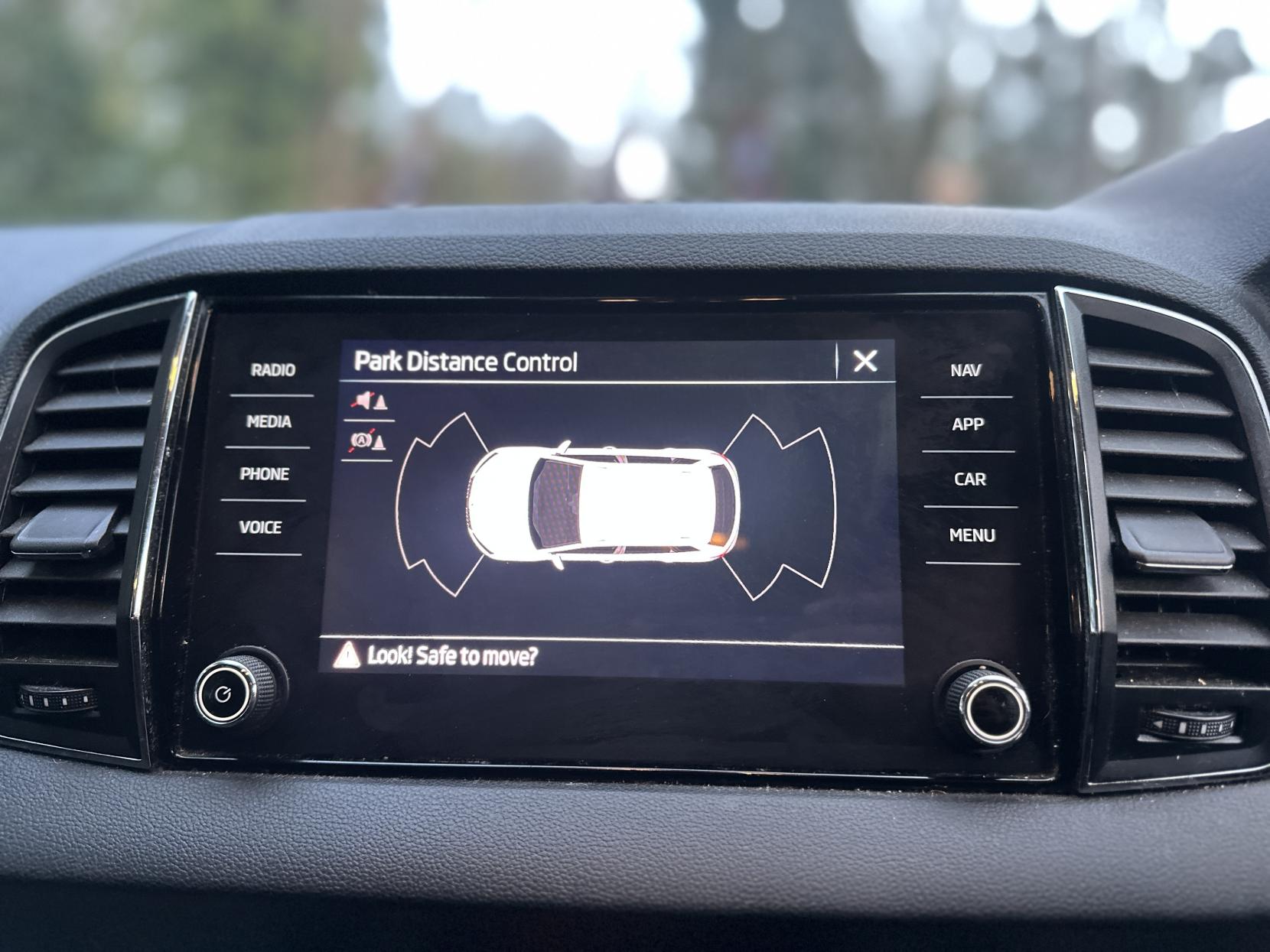 Skoda Karoq1.5 TSI ACT SE Technology SUV 5dr Petrol DSG Euro 6 (s/s) (150 ps)