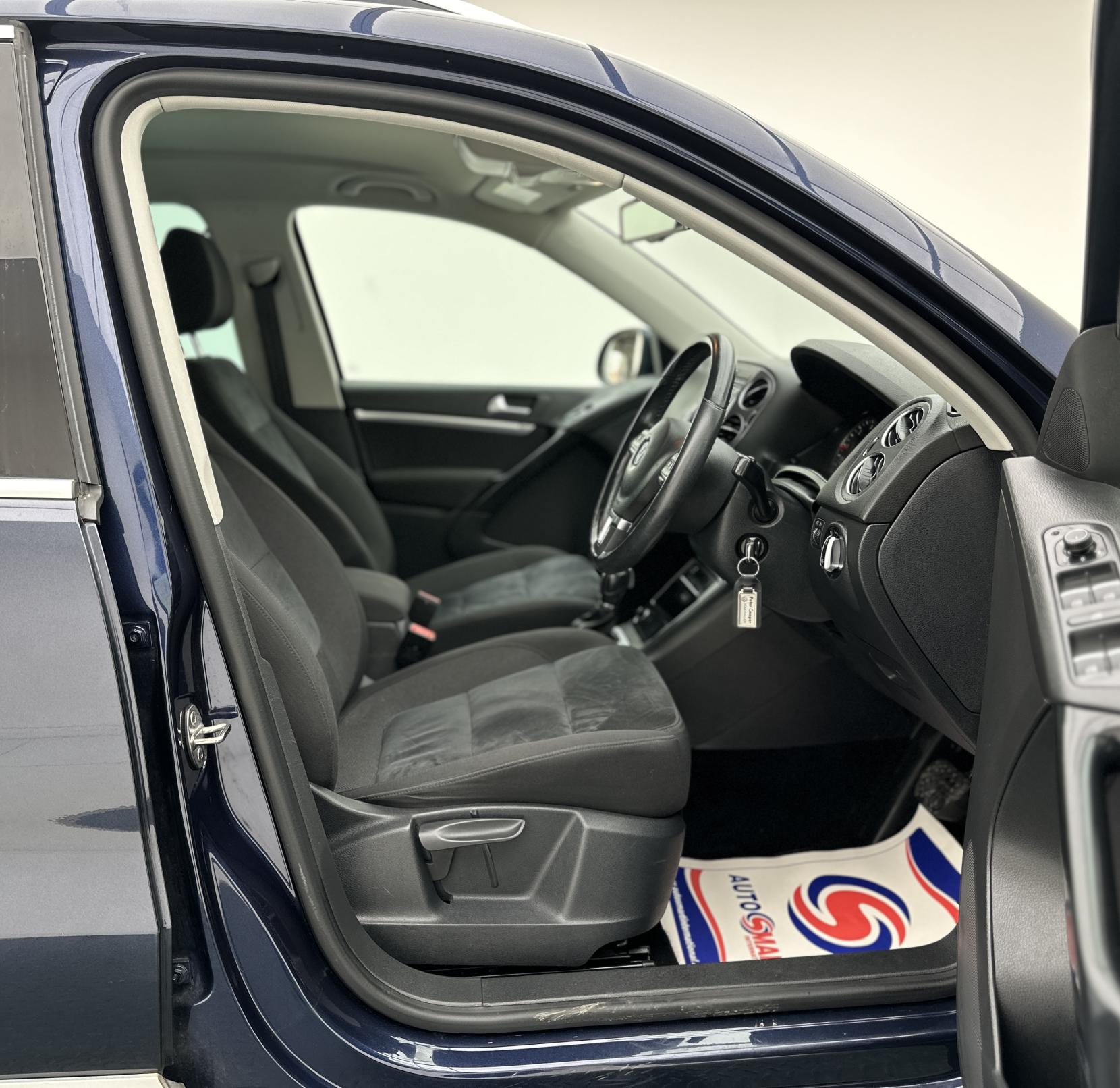 Volkswagen Tiguan 2.0 TDI BlueMotion Tech Match SUV 5dr Diesel DSG 4WD