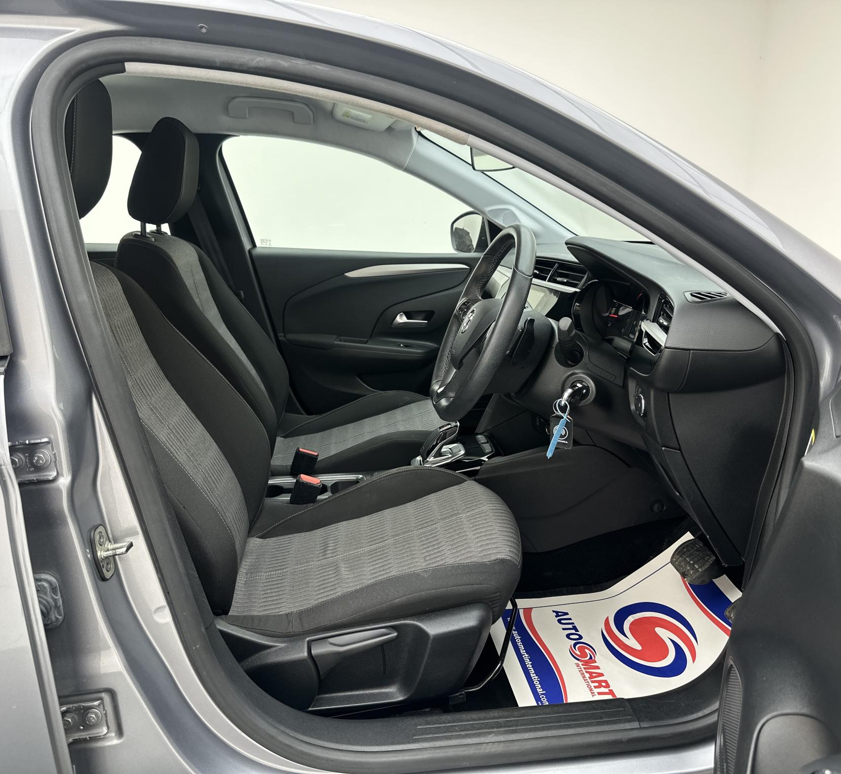 Vauxhall Corsa 1.2 Turbo SE Hatchback 5dr Petrol Auto Euro 6 (s/s) (100)