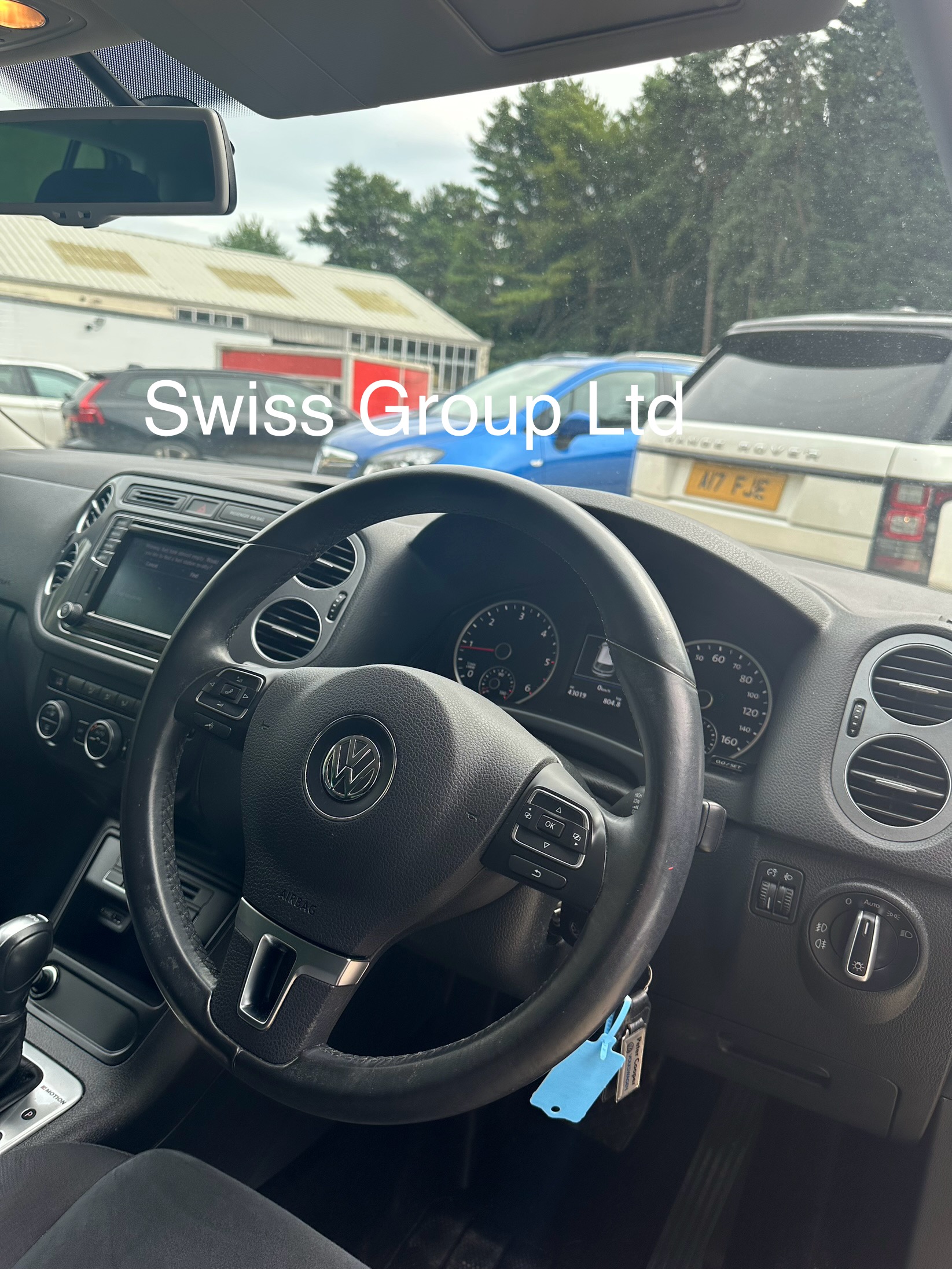 Volkswagen Tiguan 2.0 TDI BlueMotion Tech Match SUV 5dr Diesel DSG 4WD