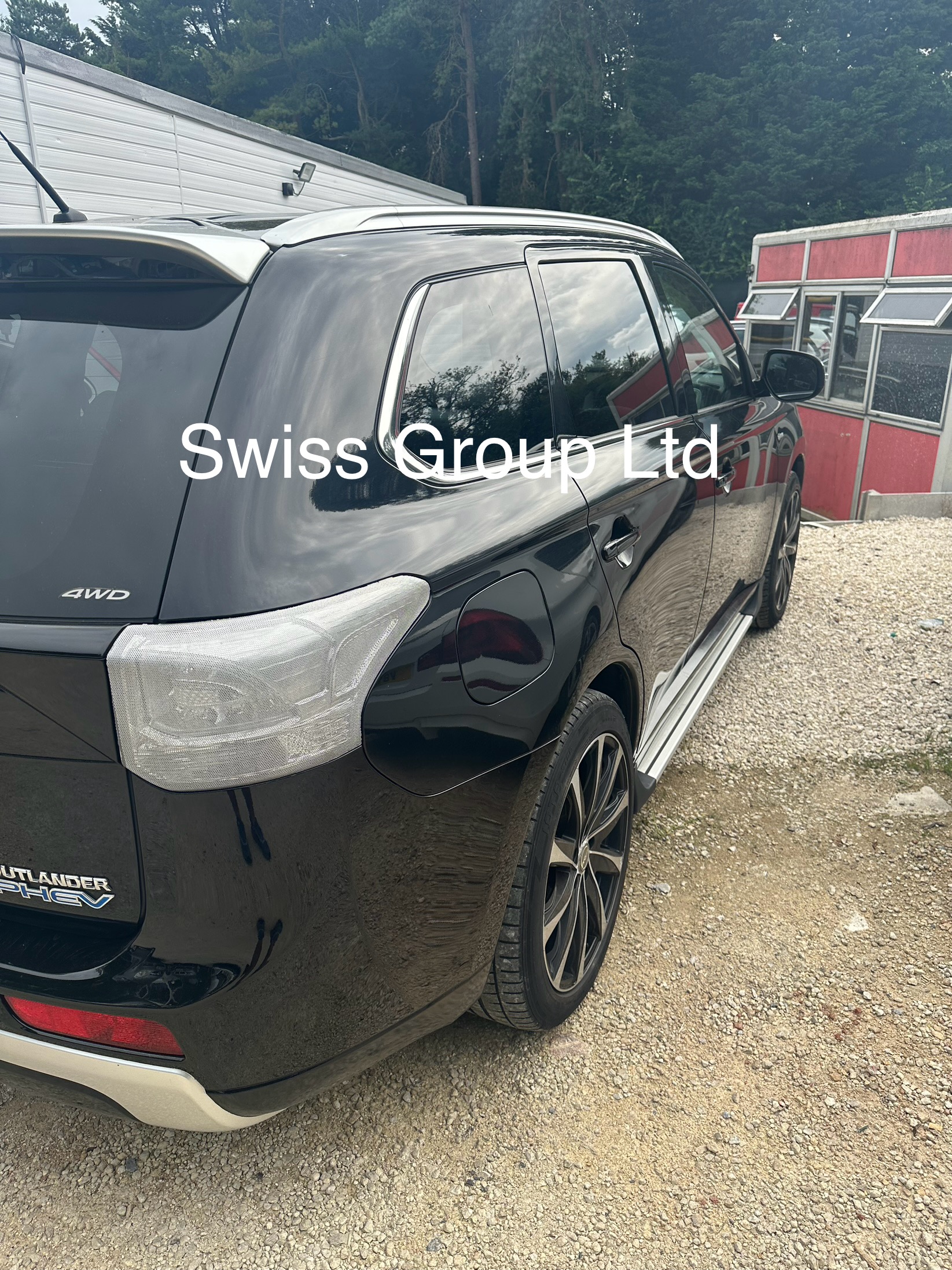 Mitsubishi Outlander 2.0h 12kWh GX4h SUV 5dr Petrol Plug-in Hybrid CVT 4WD Euro 5 (s/s) (200 ps)