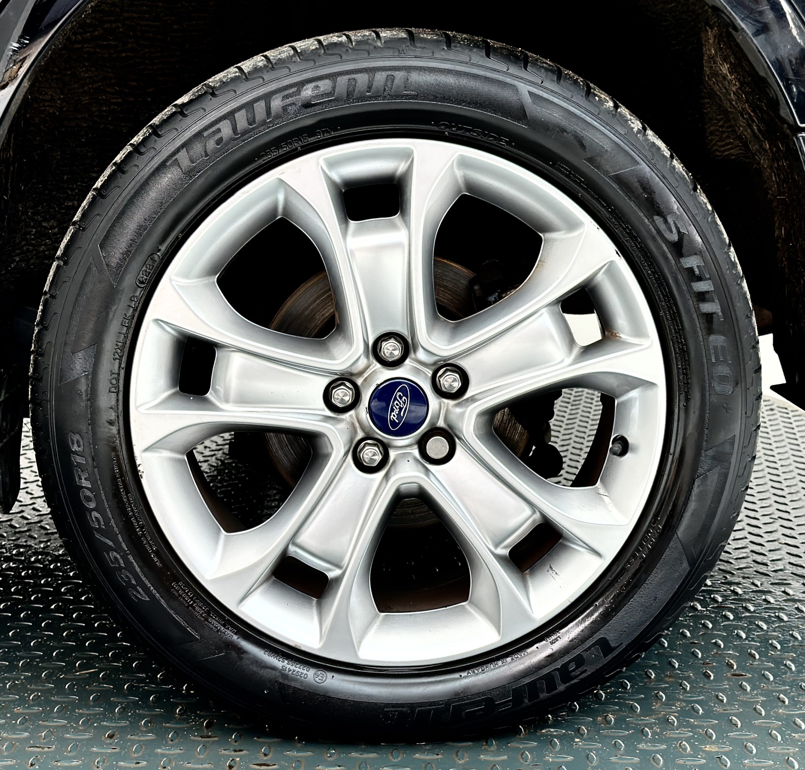 Ford Kuga 1.5T EcoBoost Titanium Sport SUV 5dr Petrol Auto AWD Euro 6 (s/s) (182 ps)