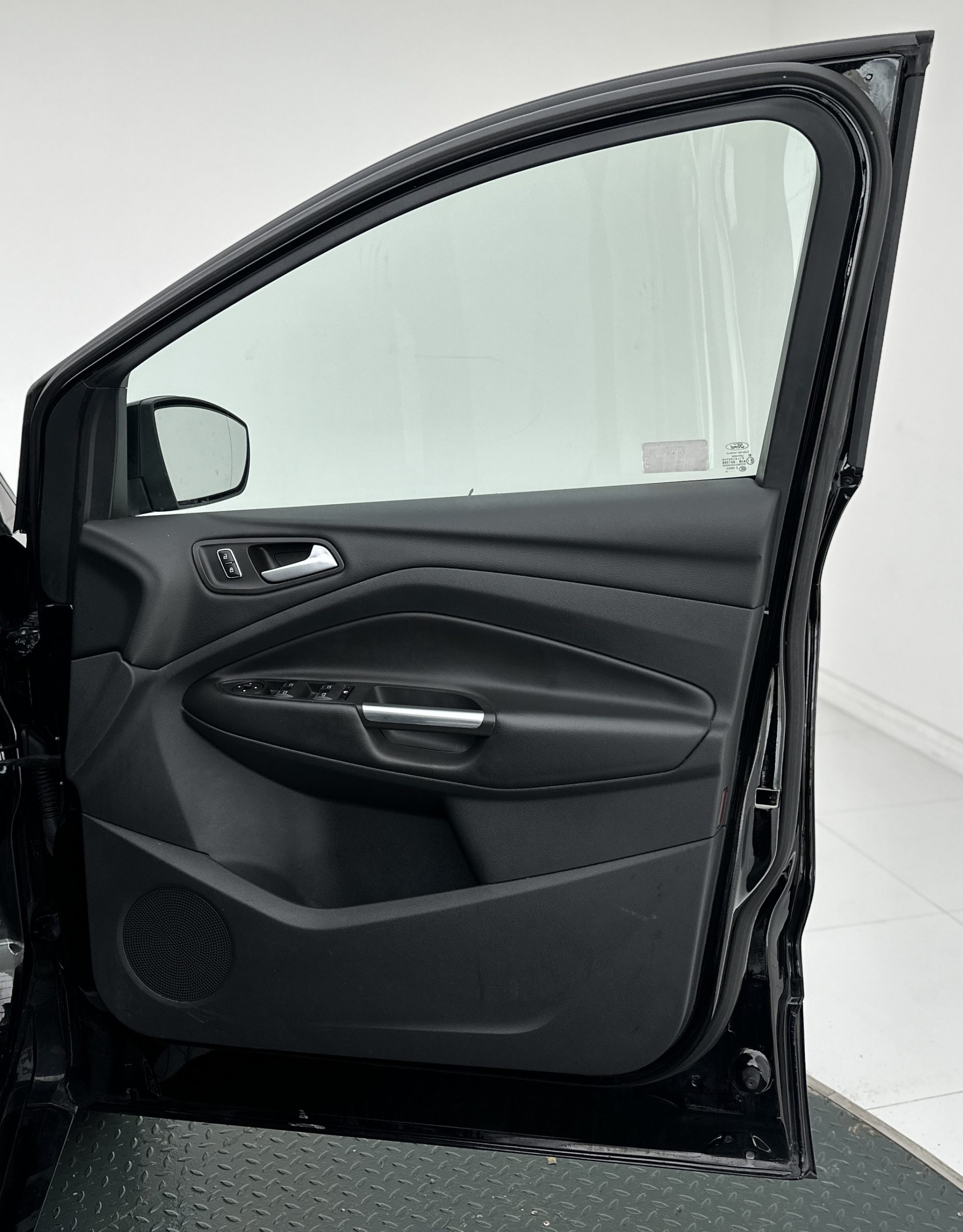 Ford Kuga 1.5T EcoBoost Titanium Sport SUV 5dr Petrol Auto AWD Euro 6 (s/s) (182 ps)