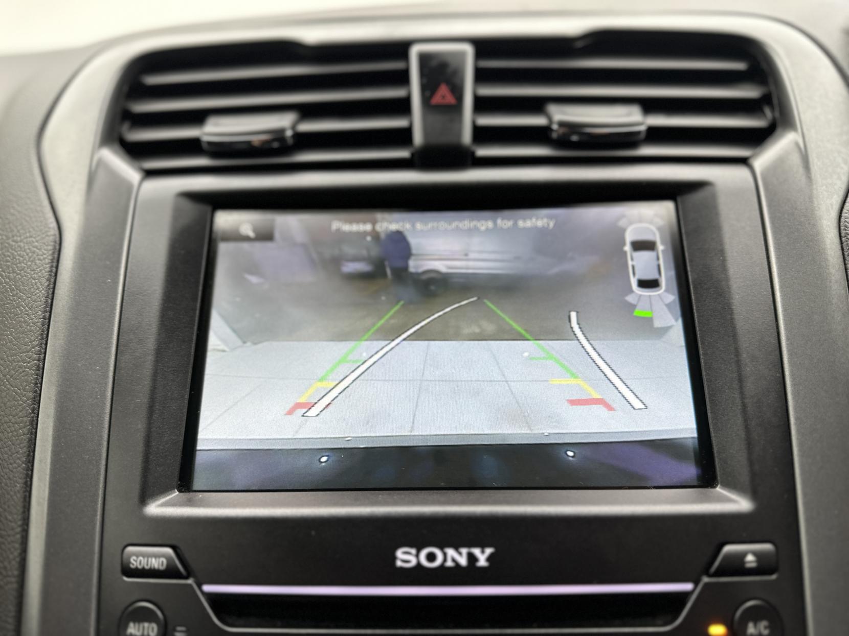 Ford Mondeo 2.0T EcoBoost Titanium Hatchback 5dr Petrol Auto Euro 6 (s/s) (240 ps) £7,990