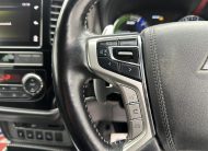 Mitsubishi Outlander 2.4h TwinMotor 13.8kWh 4h SUV 5dr Petrol Plug-in Hybrid CVT 4WD Euro 6 (s/s) (209 ps)