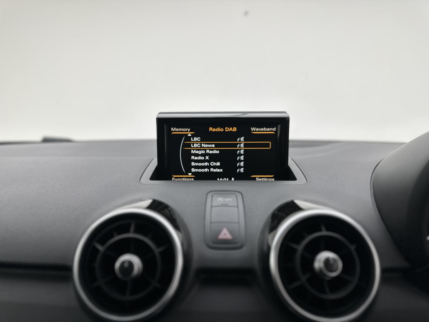 Audi A1 1.4 TFSI CoD Black Edition Hatchback 3dr Petrol S Tronic Euro 6 (s/s) (150 ps)