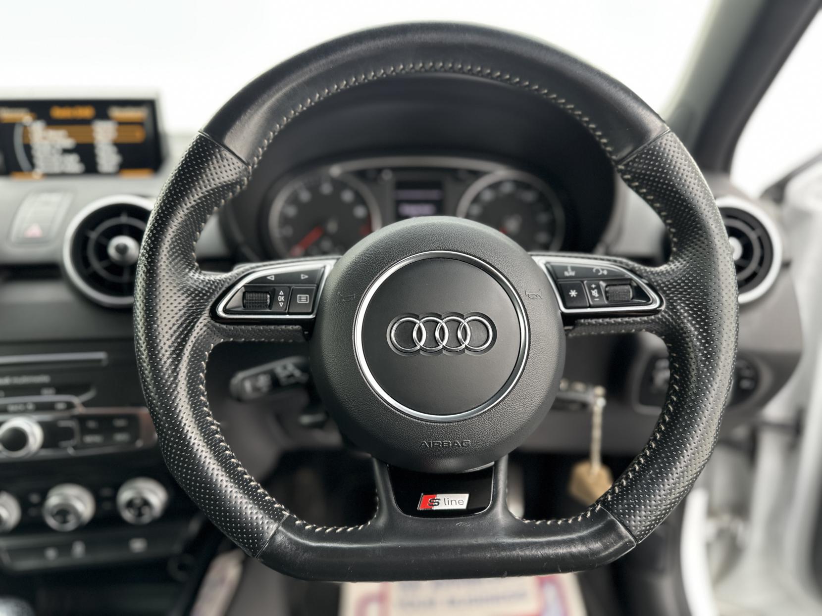 Audi A1 1.4 TFSI CoD Black Edition Hatchback 3dr Petrol S Tronic Euro 6 (s/s) (150 ps)