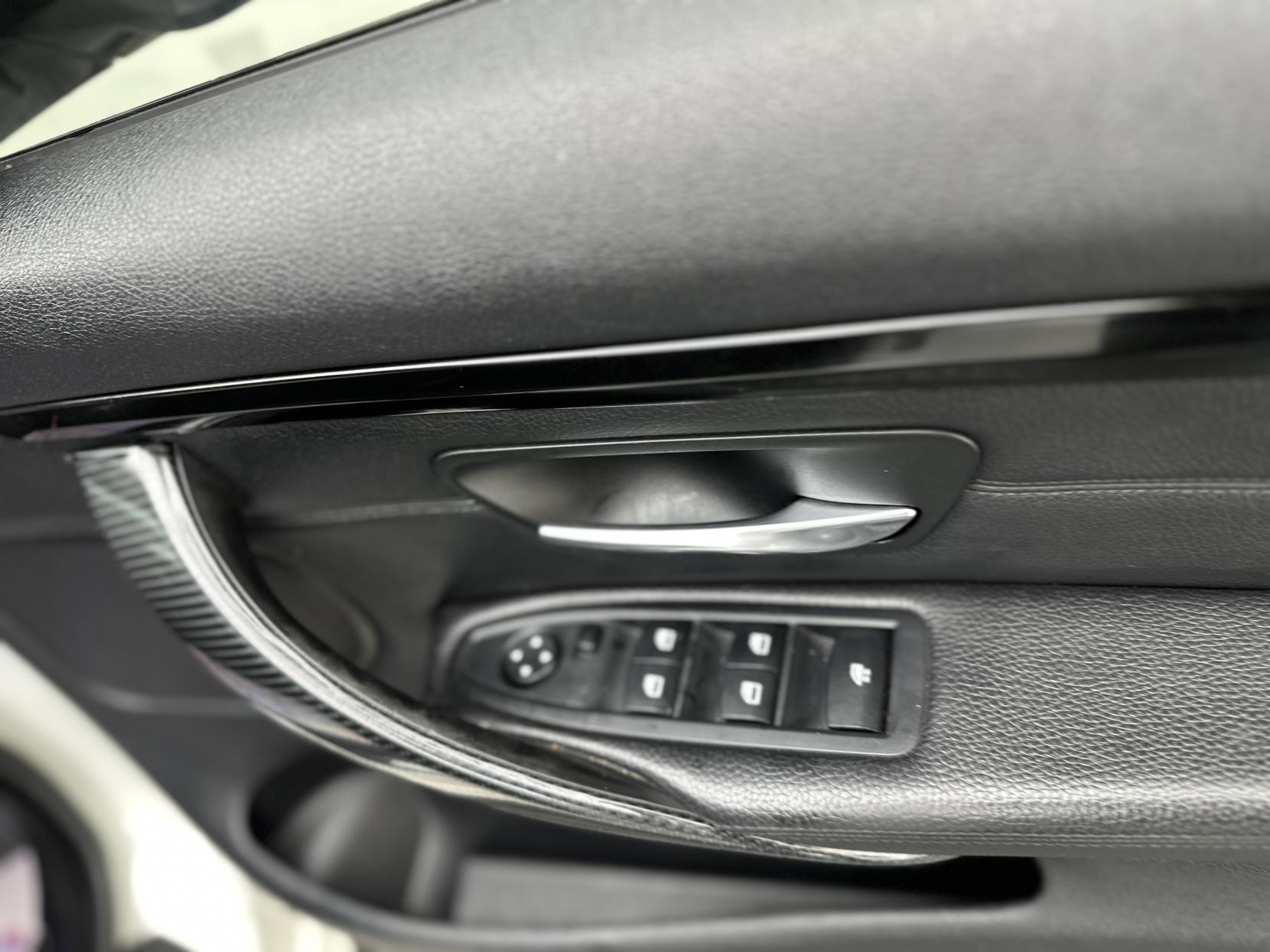 BMW 4 Series 2.0 420d M Sport Convertible 2dr Diesel Auto Euro 6 (s/s) (184 ps)