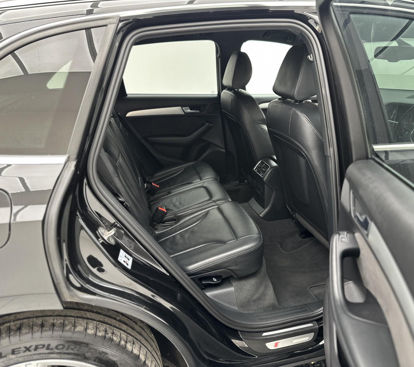 Audi Q5 2.0 TDI S line Plus SUV 5dr Diesel S Tronic quattro Euro 6 (s/s) (190 ps)