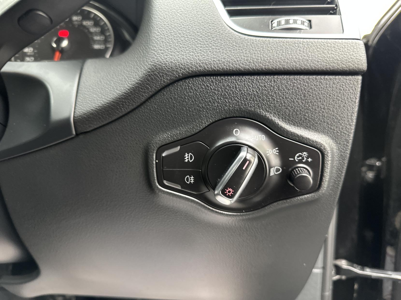 Audi Q5 2.0 TDI S line Plus SUV 5dr Diesel S Tronic quattro Euro 6 (s/s) (190 ps)