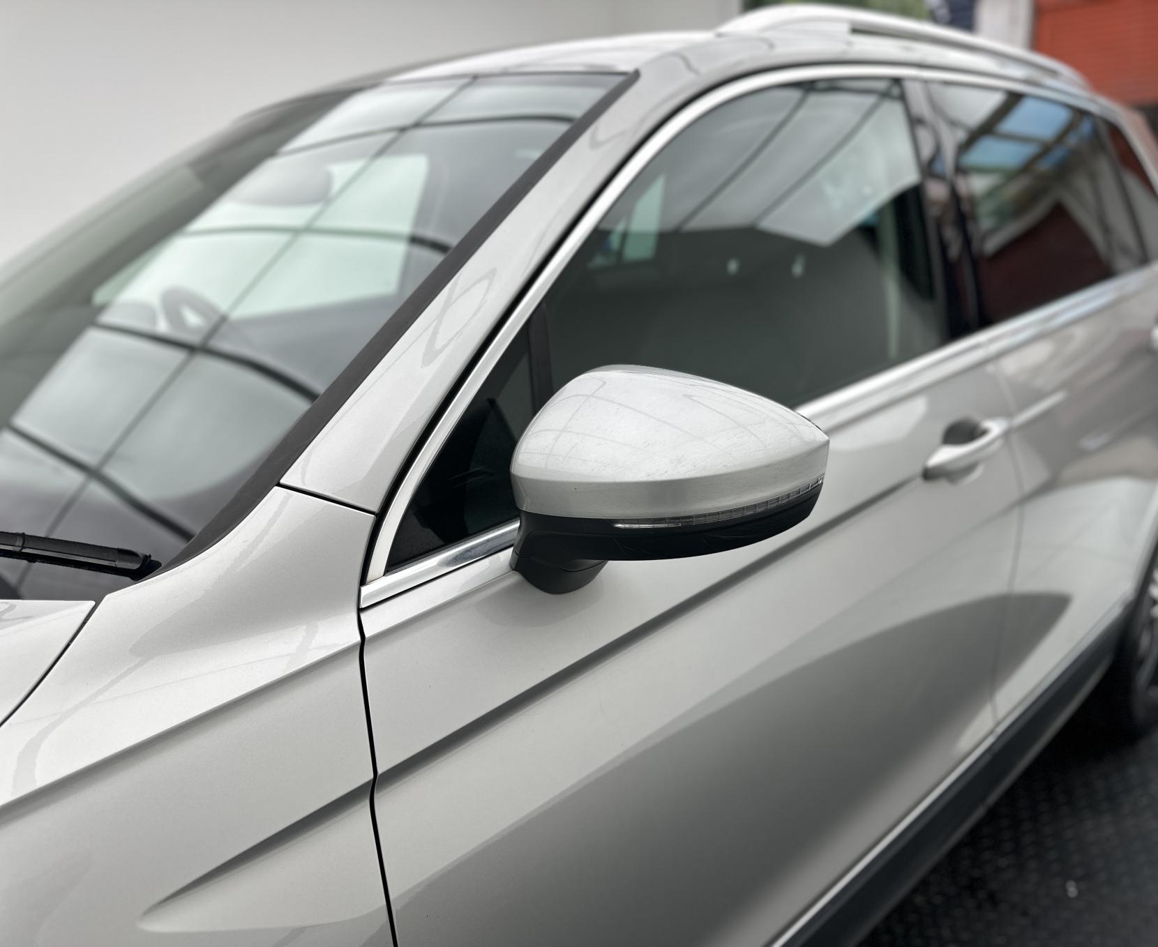 Volkswagen Tiguan 2.0 TDI BlueMotion Tech SE Navigation SUV 5dr Diesel DSG 4Motion Euro 6 (s/s) (150 ps)