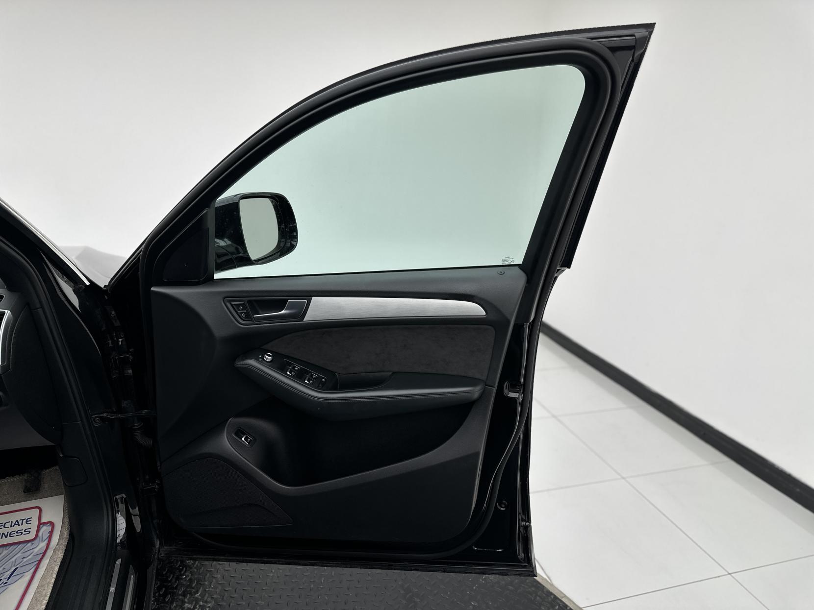 Audi Q5 2.0 TDI S line Plus SUV 5dr Diesel S Tronic quattro Euro 6 (s/s) (190 ps)