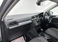 Volkswagen Tiguan 2.0 TDI BlueMotion Tech SE Navigation SUV 5dr Diesel DSG 4Motion Euro 6 (s/s) (150 ps)