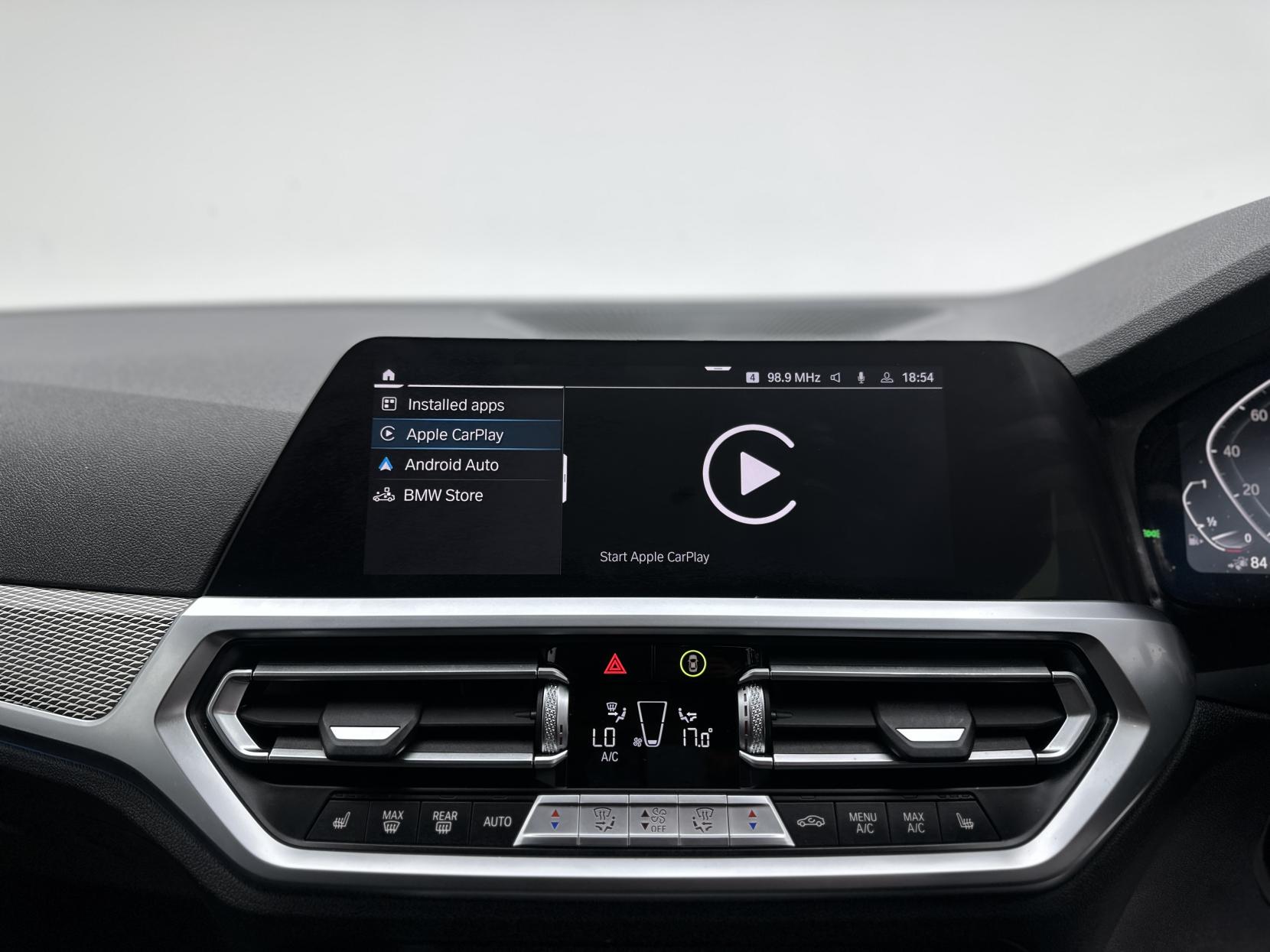 BMW 3 Series 2.0 330e 12kWh M Sport Saloon 4dr Petrol Plug-in Hybrid Auto Euro 6 (s/s) (292 ps)