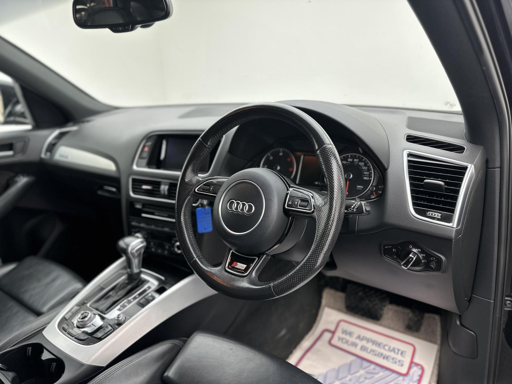 Audi Q5 2.0 TDI S line Plus SUV 5dr Diesel S Tronic quattro Euro 6 (s/s) (190 ps)