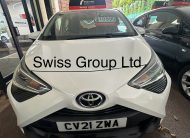 Toyota AYGO 1.0 VVT-i x-play Hatchback 5dr Petrol x-shift Euro 6 (Safety Sense) (71 ps)