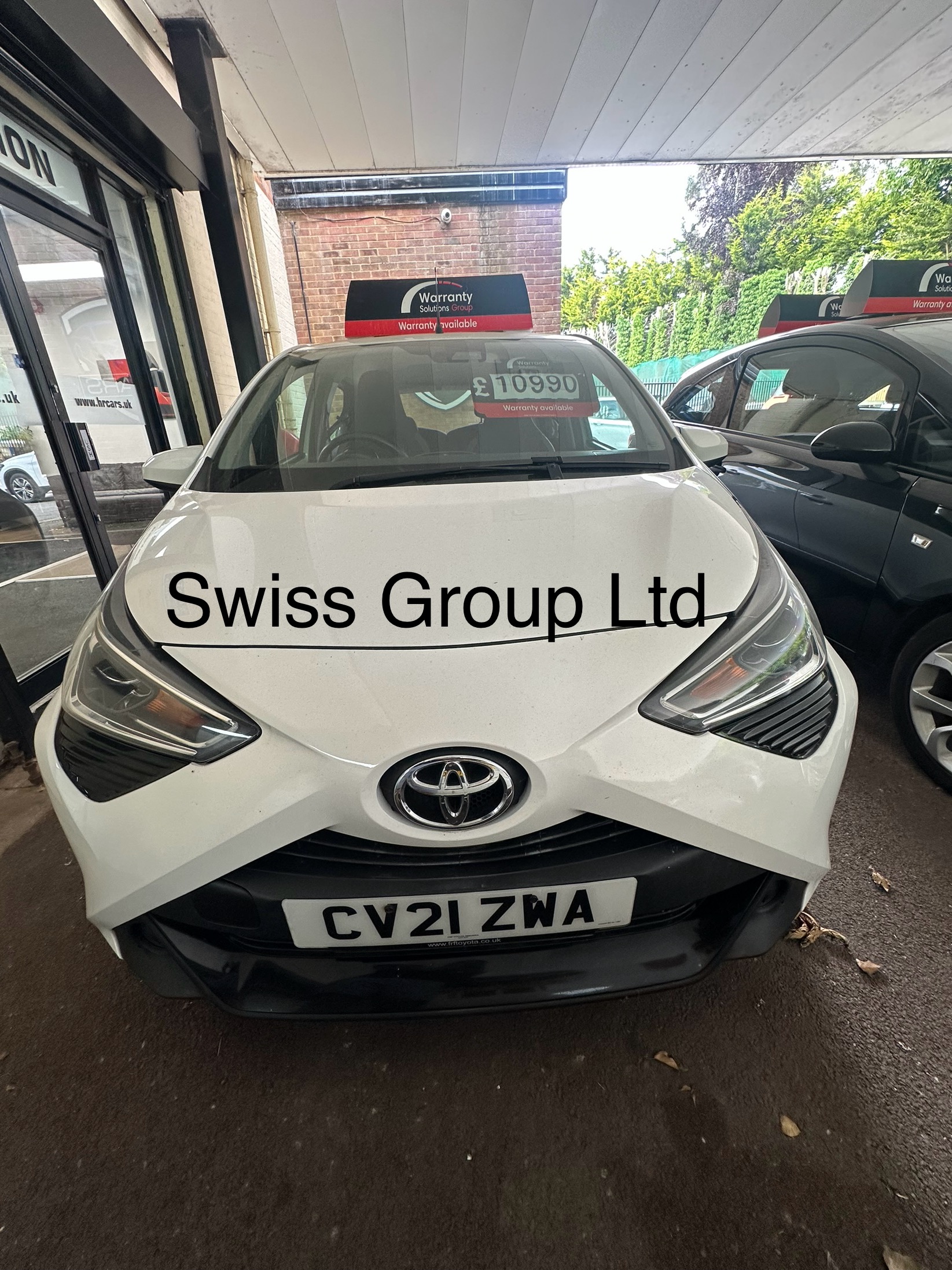 Toyota AYGO 1.0 VVT-i x-play Hatchback 5dr Petrol x-shift Euro 6 (Safety Sense) (71 ps)