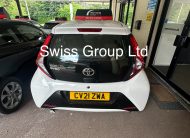 Toyota AYGO 1.0 VVT-i x-play Hatchback 5dr Petrol x-shift Euro 6 (Safety Sense) (71 ps)