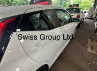 Toyota AYGO 1.0 VVT-i x-play Hatchback 5dr Petrol x-shift Euro 6 (Safety Sense) (71 ps)