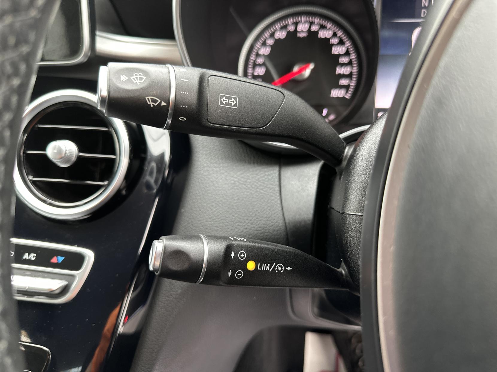 Mercedes-Benz C Class 2.0 C200 Sport Saloon 4dr Petrol G-Tronic+ Euro 6 (s/s) (184 ps)