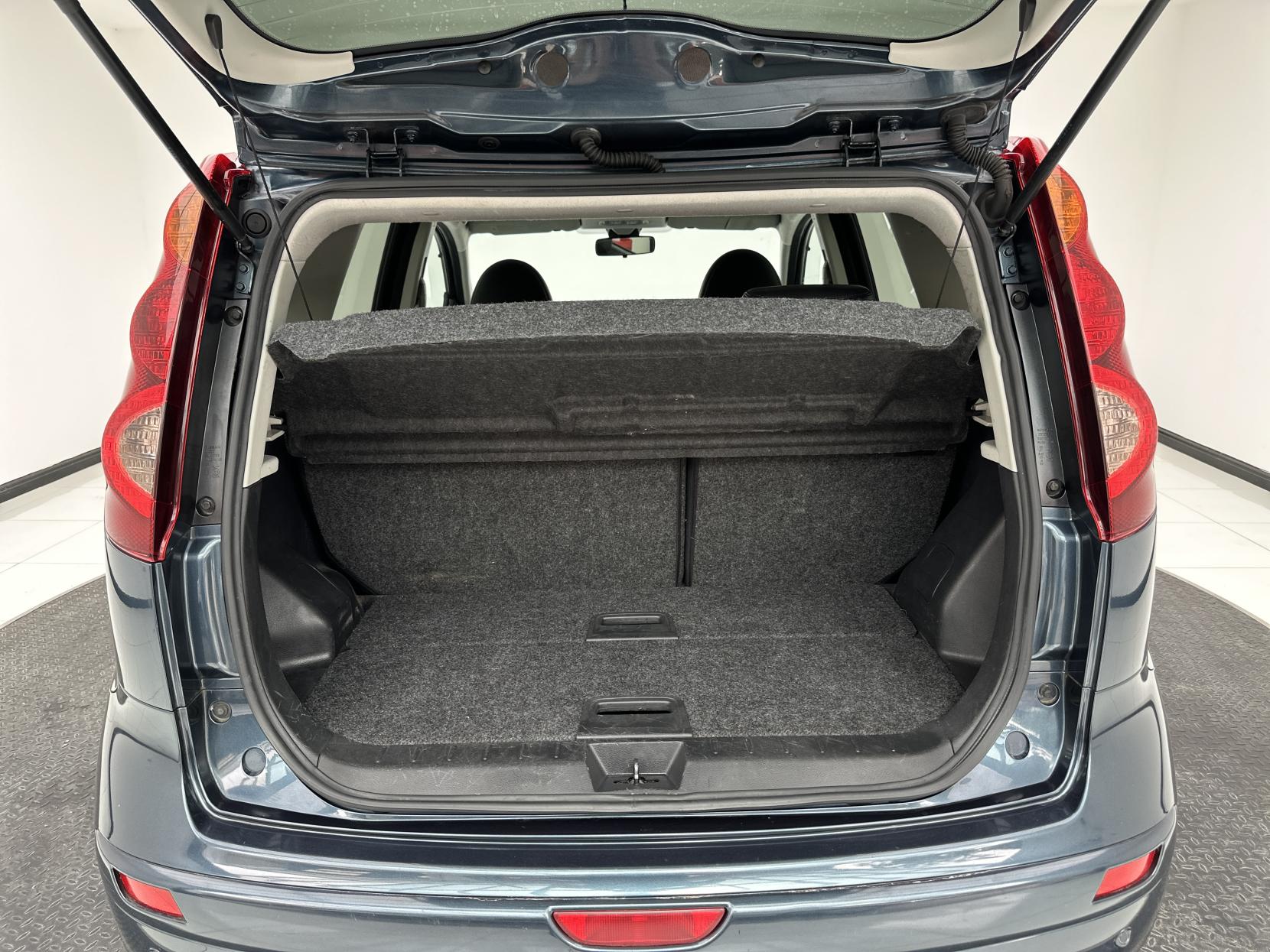 Nissan Note 1.6 16V N‑Tec+ Auto Euro 5 Hatchback