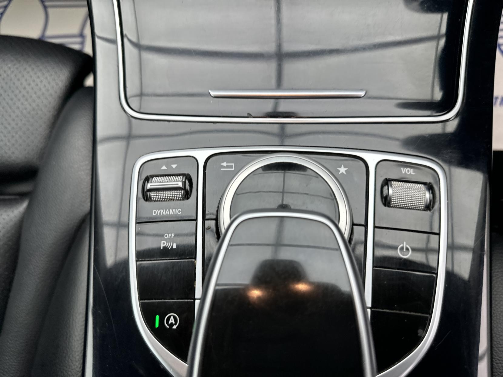 Mercedes-Benz C Class 1.6 C200d Sport Saloon 4dr Diesel G-Tronic+ Euro 6 (s/s) (136 ps)