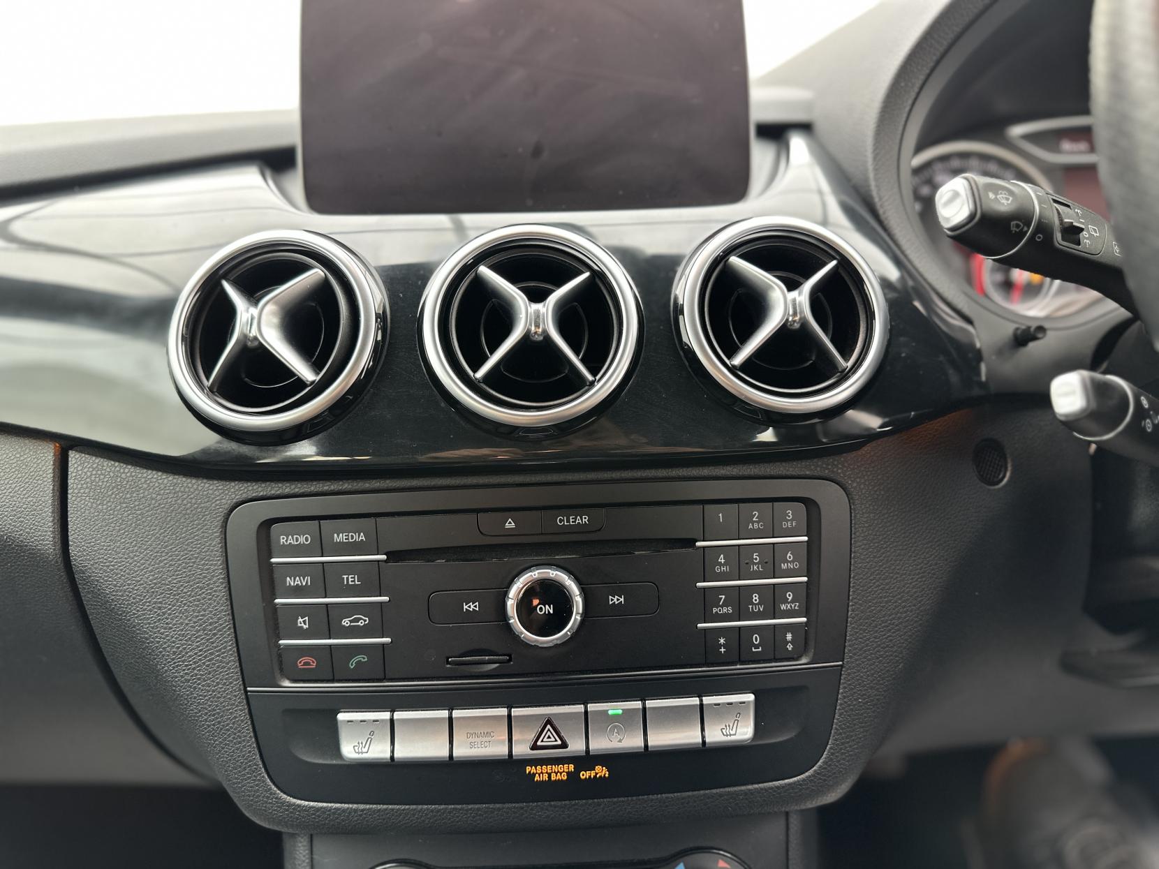 Mercedes-Benz B Class 1.6 B180 Exclusive Edition MPV 5dr Petrol 7G-DCT Euro 6 (s/s) (122 ps)