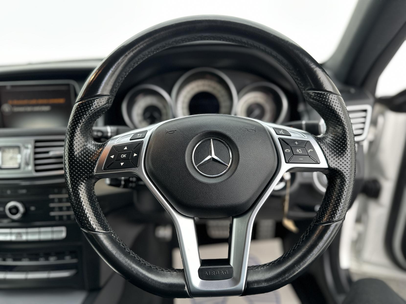 Mercedes-Benz E Class 2.1 E220 BlueTEC AMG Line Cabriolet 2dr Diesel G-Tronic+ Euro 6 (s/s) (177 ps)