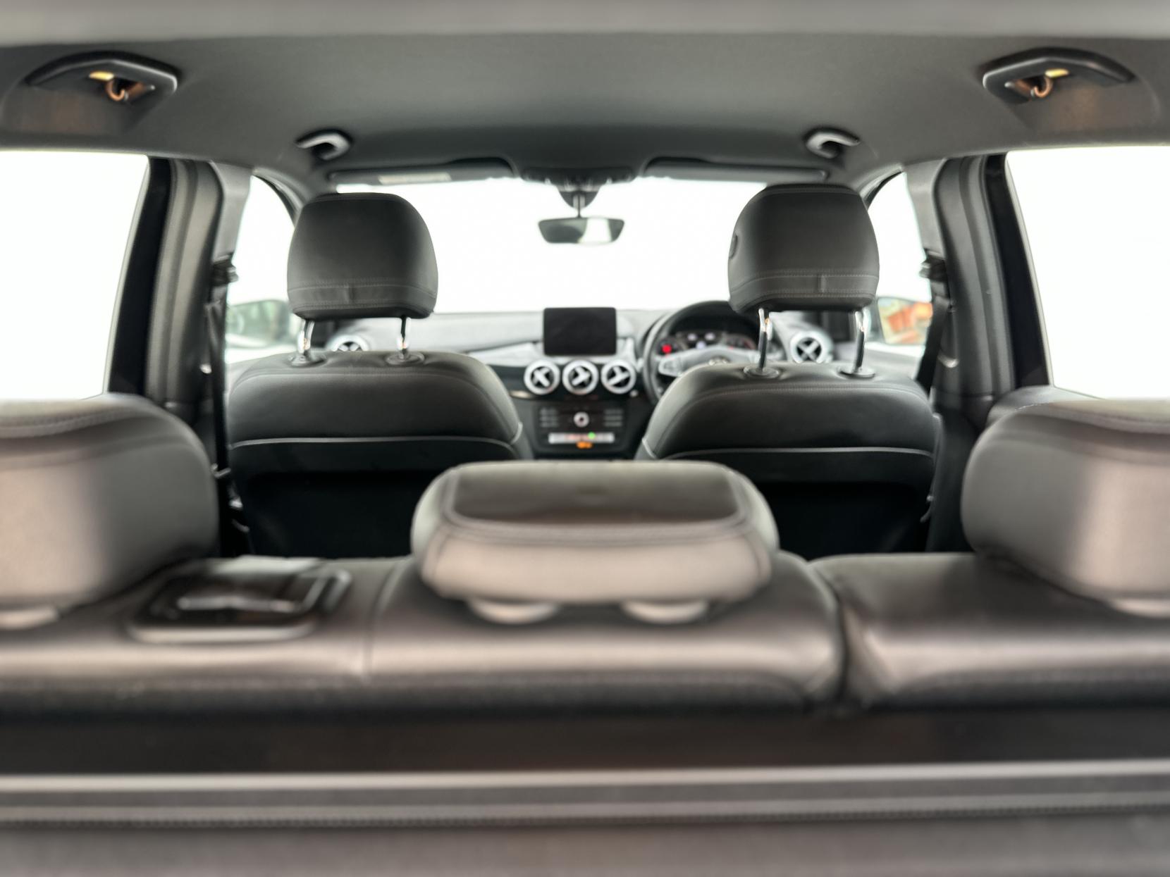 Mercedes-Benz B Class 1.6 B180 Exclusive Edition MPV 5dr Petrol 7G-DCT Euro 6 (s/s) (122 ps)