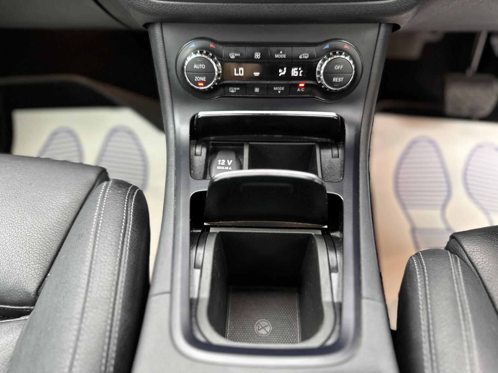 Mercedes-Benz B Class 1.6 B180 Exclusive Edition MPV 5dr Petrol 7G-DCT Euro 6 (s/s) (122 ps)