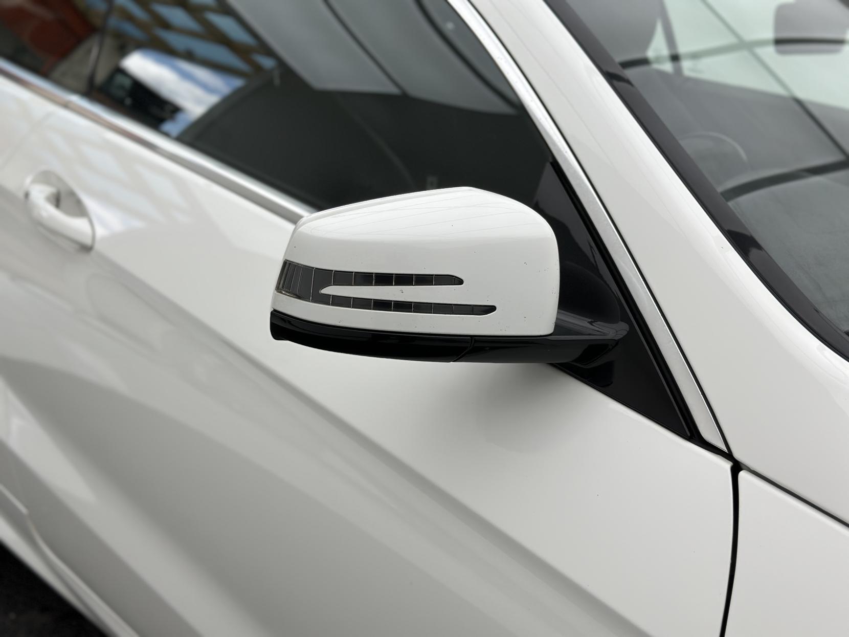 Mercedes-Benz E Class 2.1 E220 BlueTEC AMG Line Cabriolet 2dr Diesel G-Tronic+ Euro 6 (s/s) (177 ps)