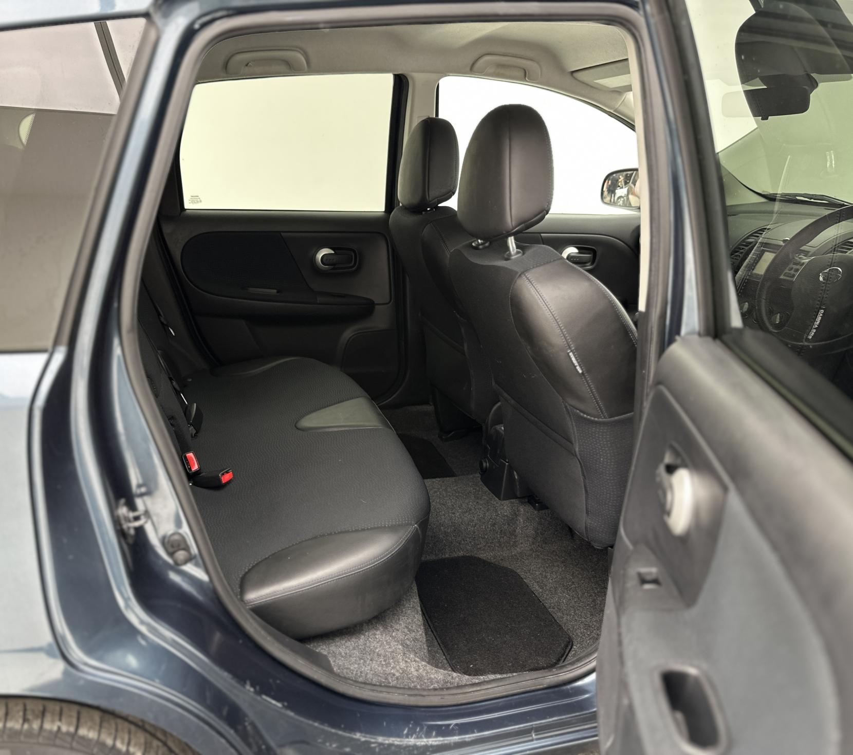 Nissan Note 1.6 16V N‑Tec+ Auto Euro 5 Hatchback