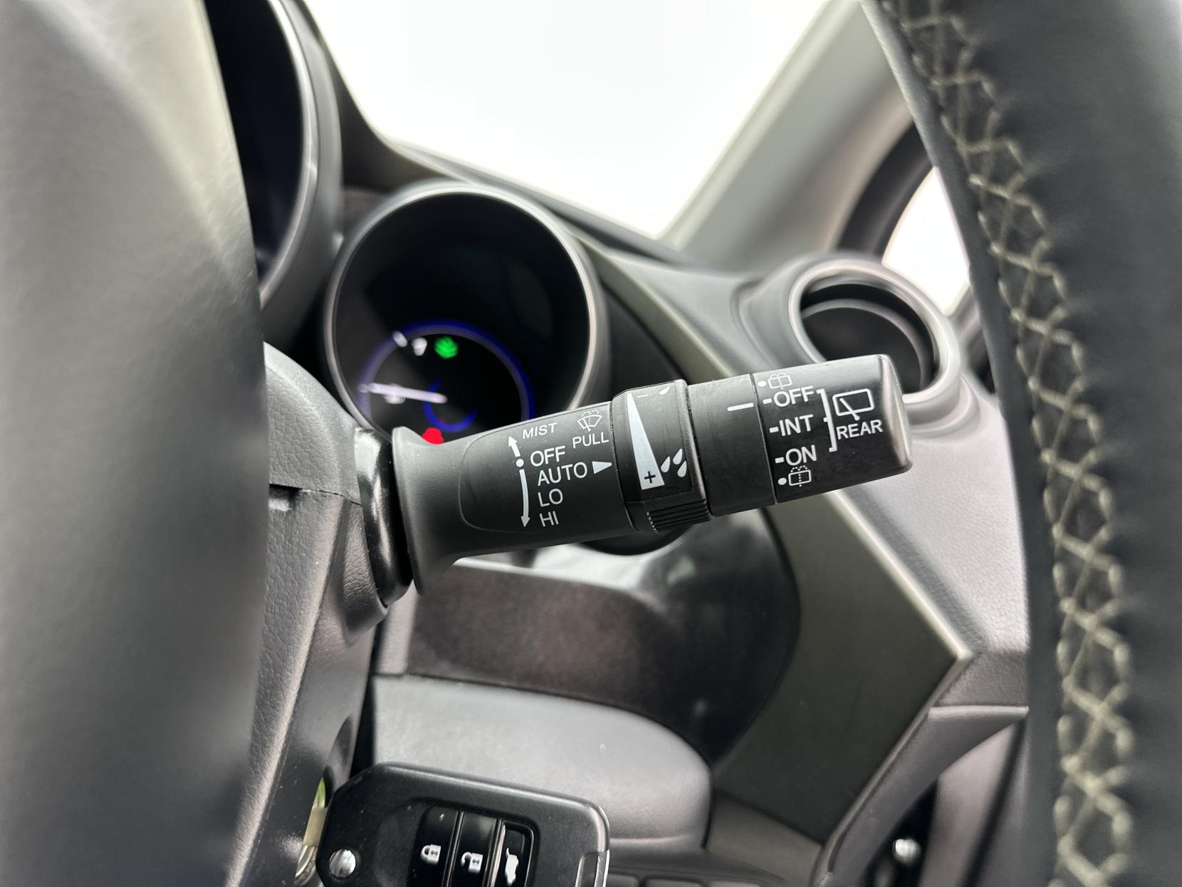 Honda Civic 1.8 i-VTEC SR Hatchback 5dr Petrol Auto Euro 6 (142 ps)