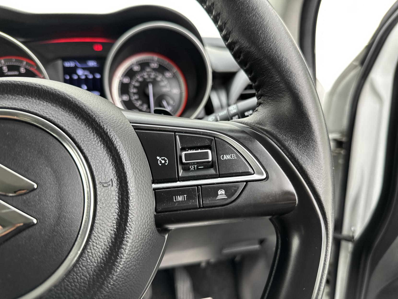 Suzuki Swift 1.0 Boosterjet SZ5 Hatchback 5dr Petrol Auto Euro 6 (111 ps)