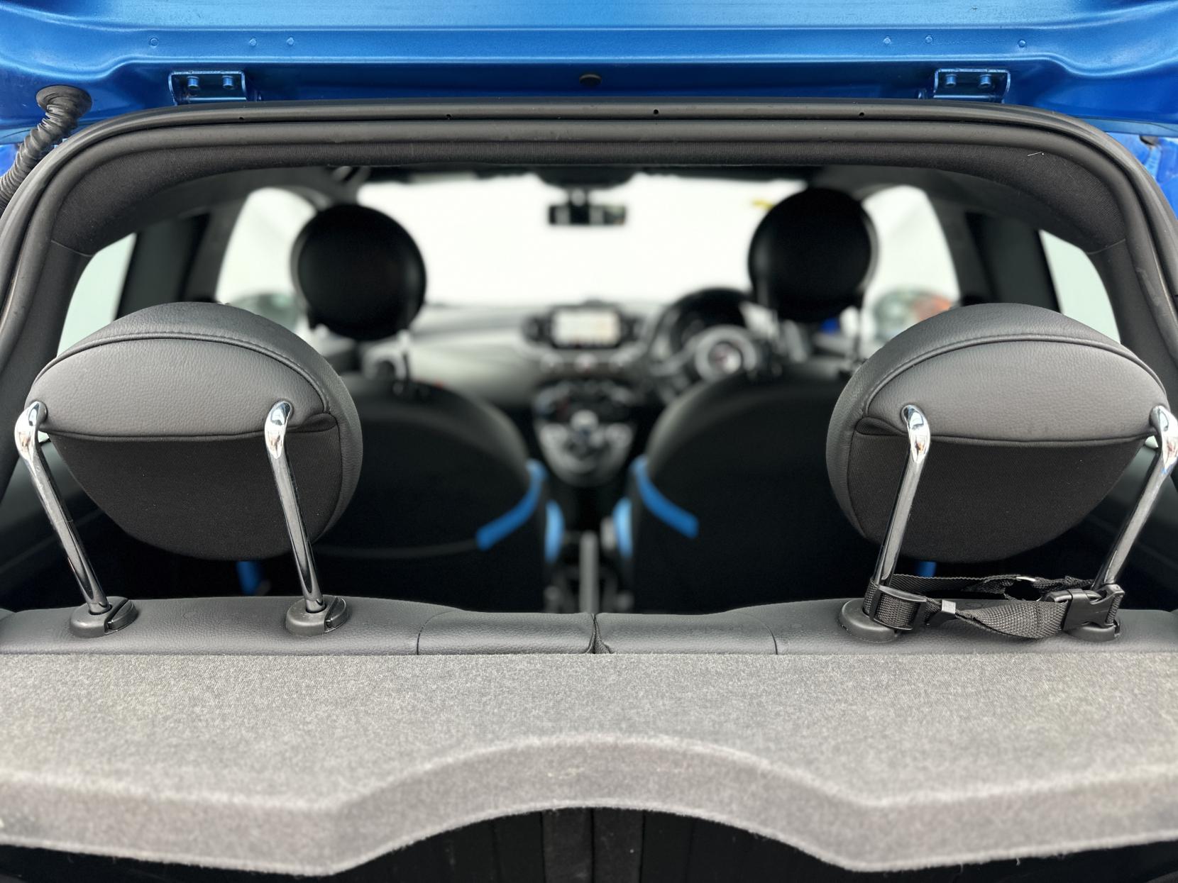 Honda Civic 1.8 i-VTEC SR Hatchback 5dr Petrol Auto Euro 6 (142 ps)